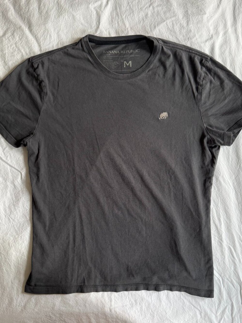 M Banana Republic 100% Cotton Grey Basic Tshirt